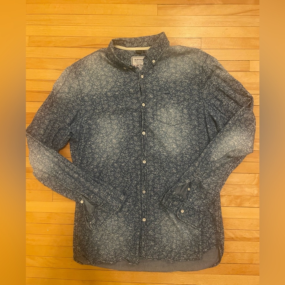 Men’s Blue Floral Long-Sleeve Button-Up by Buffalo David Bitton in US M (Fits L)